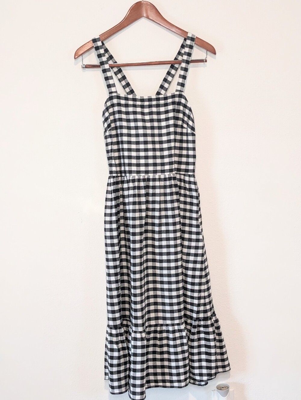 LOFT Black & White Gingham Cross Back Tiered Midi Dress Sz 4